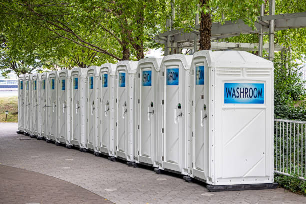 Best Porta potty delivery and setup  in Junction City, OR